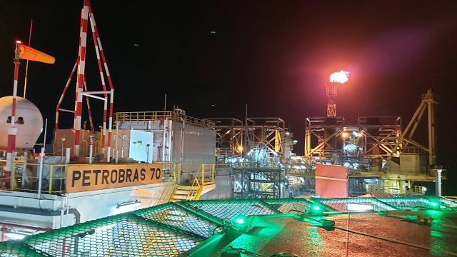 Petrobras amplia uso de sistema de recuperação de gases em plataformas